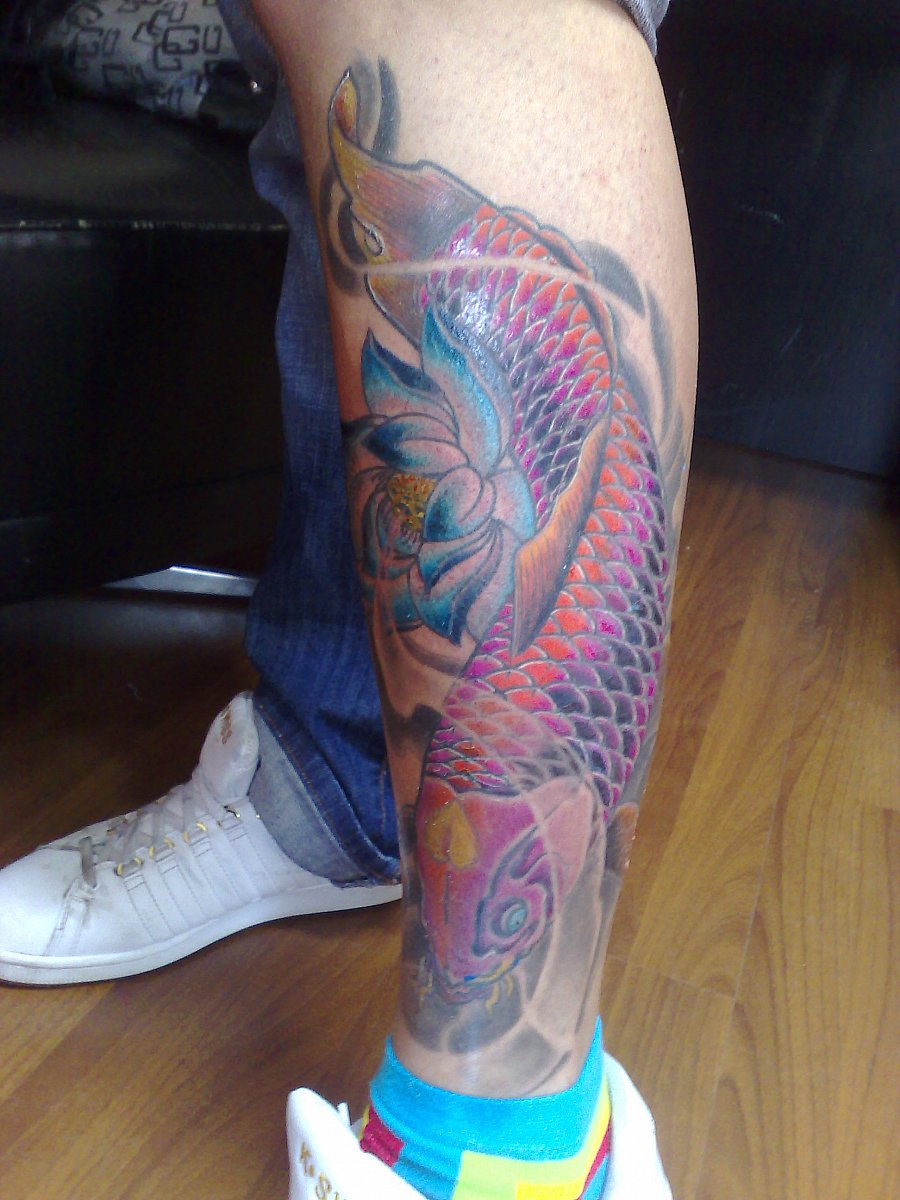 Tattoo Galerie - Motive - Koi - Kamikaze Karma -> Daniel Lonien