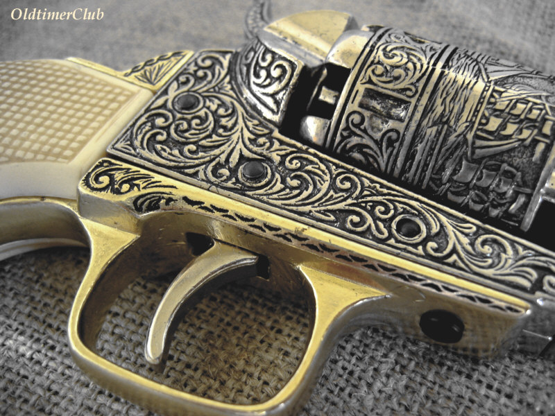 paradny-colt-revolver-na_1177.jpg