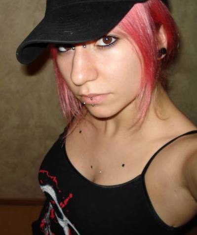 vertical labret.jpg