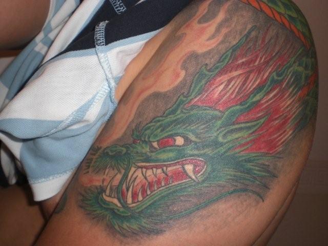 Dunkle Farbe überstechen??? Tattoo • Tattooscout Forum
