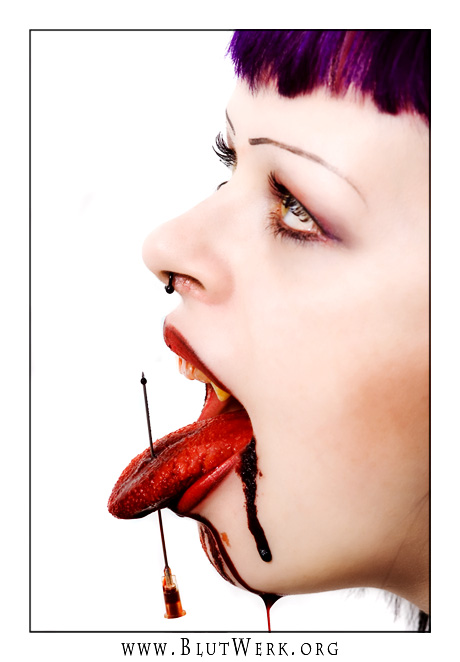 Piercing_2_by_BlackSunRising.jpg