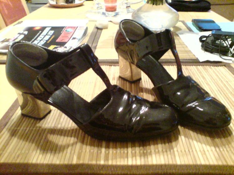 Lackpumps.jpg