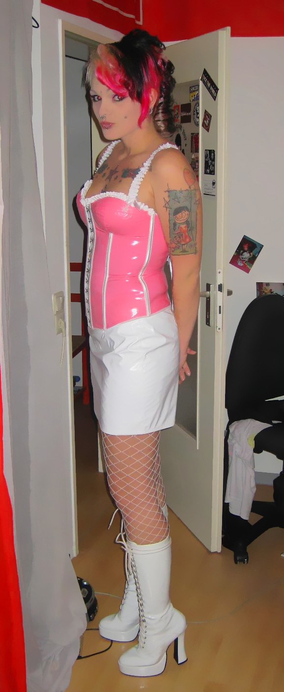 pinky11.jpg