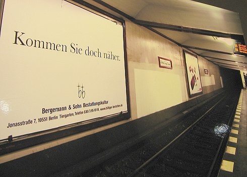 bahnwerbung.jpg