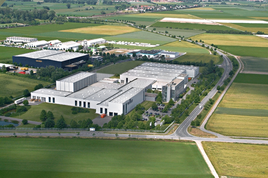 Luftbild Niederlassung 12 Solar GroÃƒÅ¸-Rohrheim.JPG