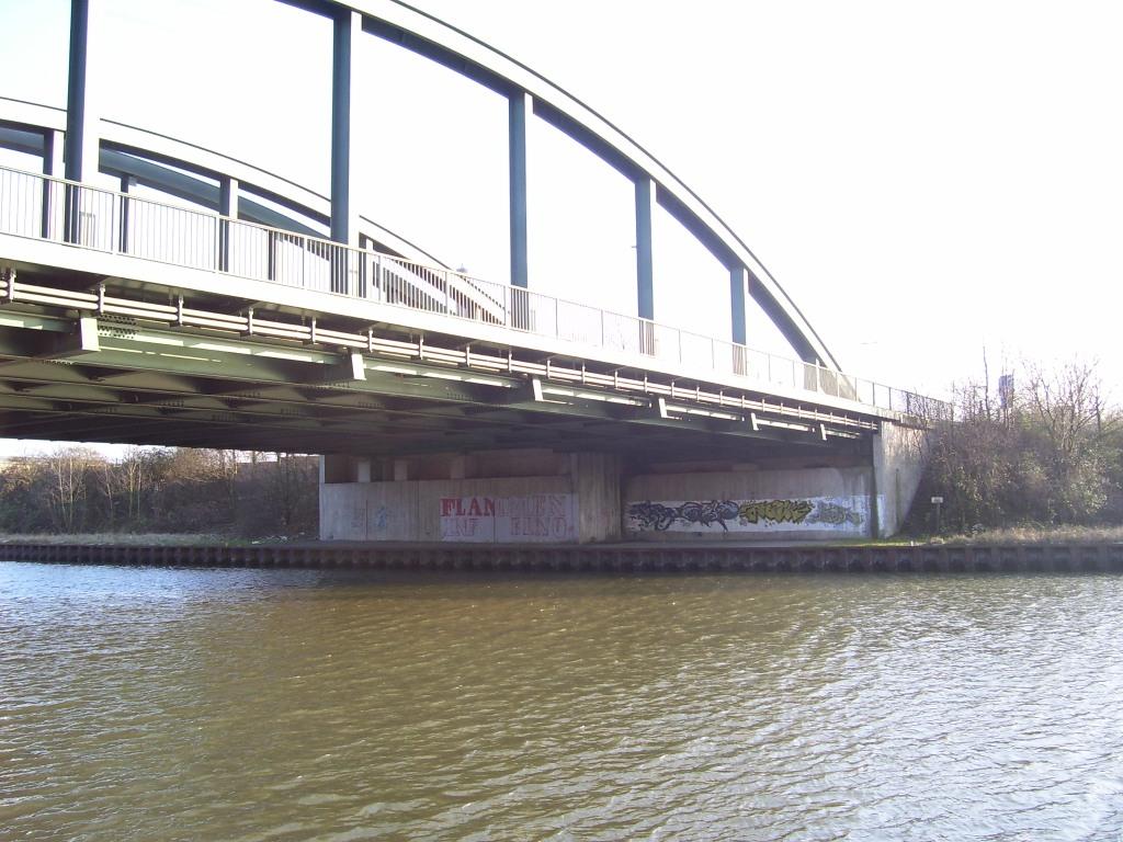 100_2547kl.JPG