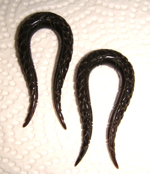 snakeskin-horn_8mm.JPG