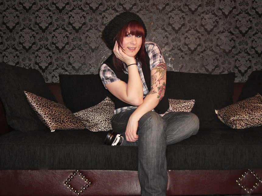Couch1.jpg