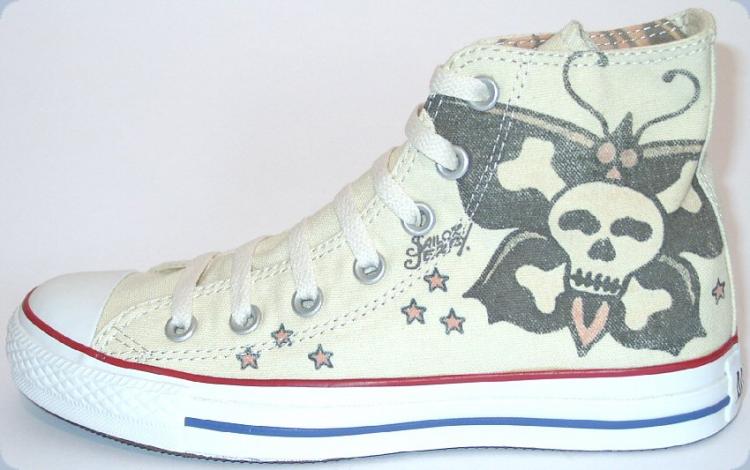 chucks1.JPG