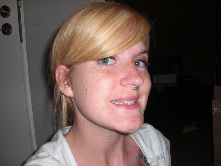 blond un so 001.jpg