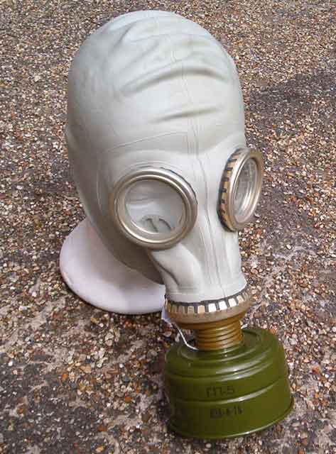gasmask3L.jpg