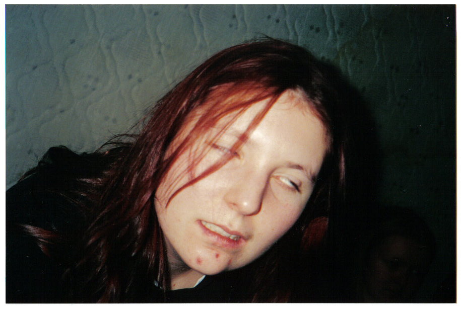 jessi total bekifft.jpg