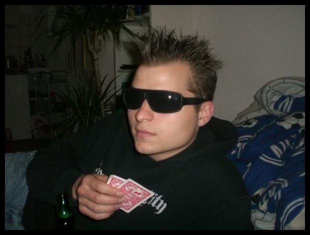 poker01.jpg