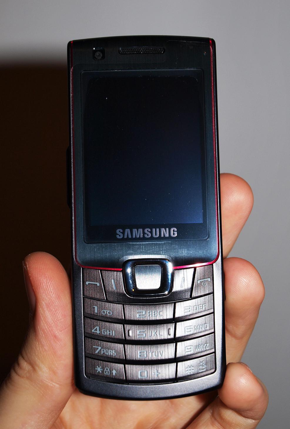 s7220ultra2.jpg