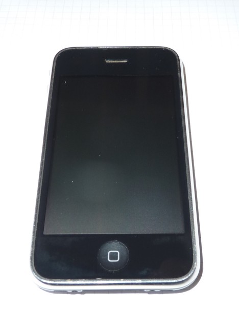 IPhone3.jpg