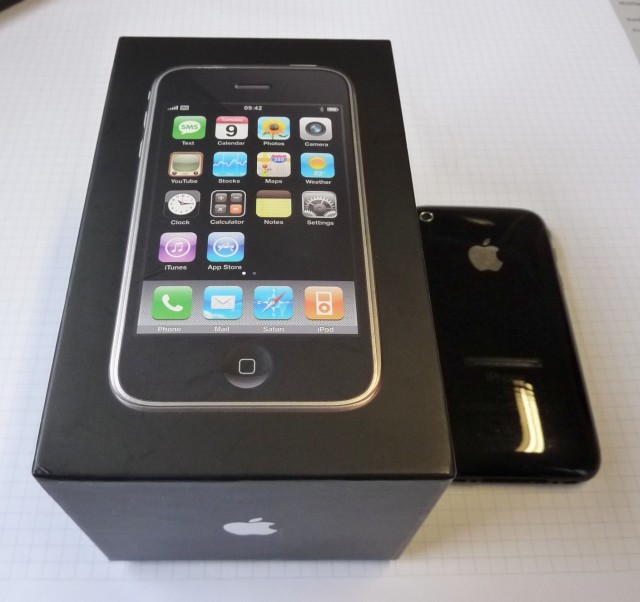 IPhone1.jpg
