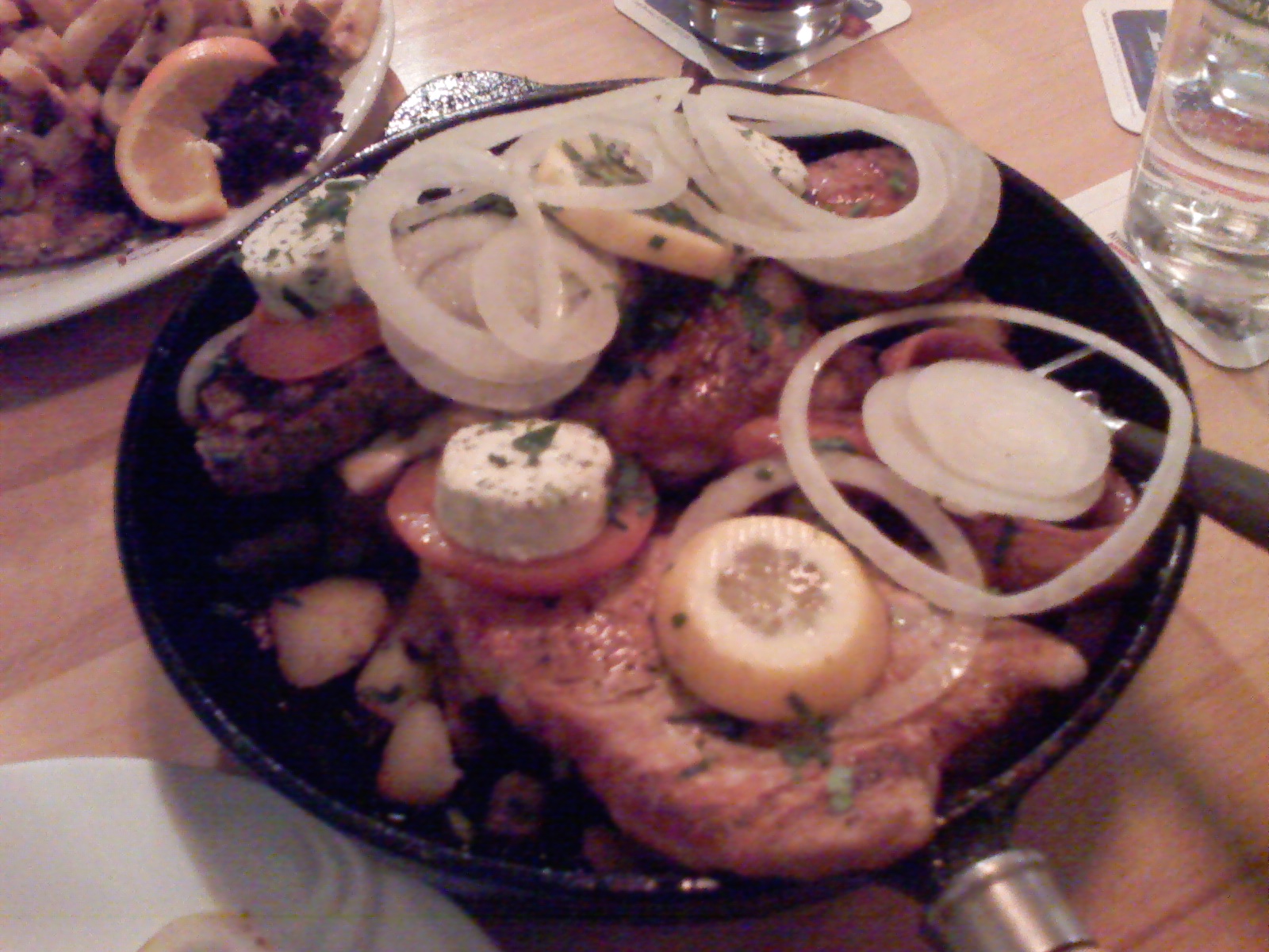 Grillpfanne, 2. Person dies geschafft hat.jpg