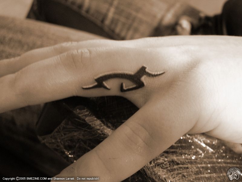fingertat.jpg