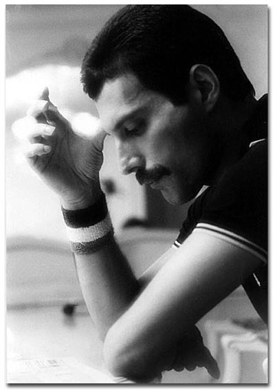 Freddie-Mercury.jpg