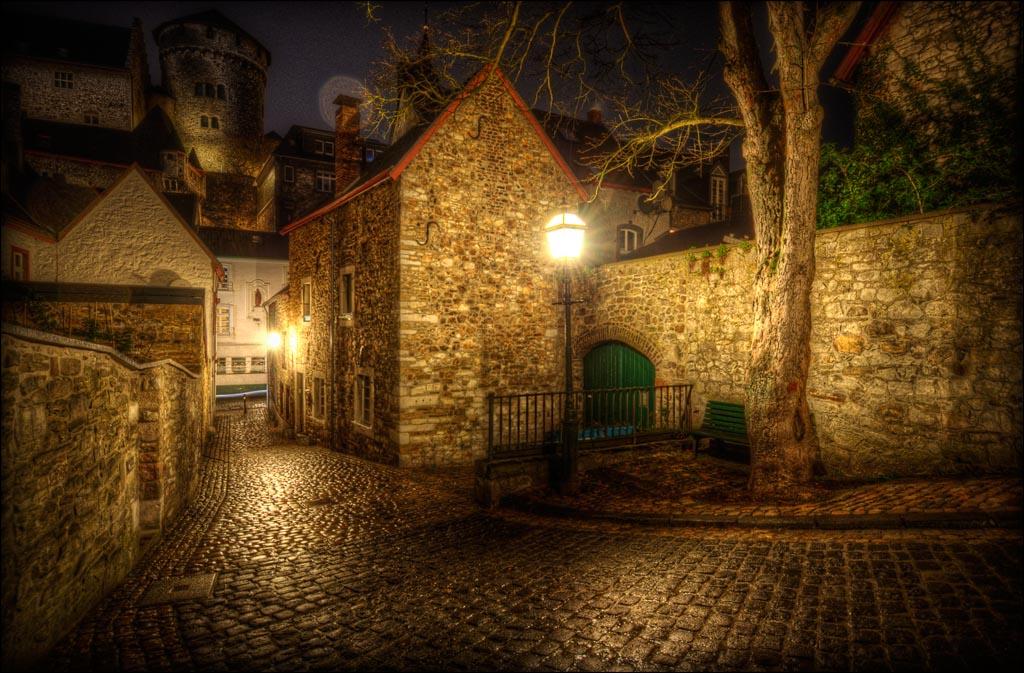 _DSC3142_3_4_tonemapped.jpg