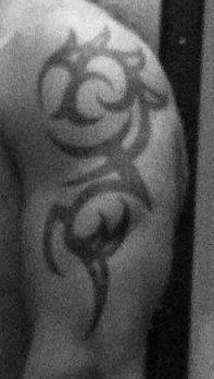 me tattoo tribal.jpg