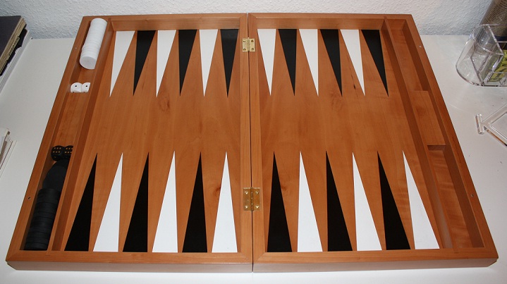 Backgammon1.jpg