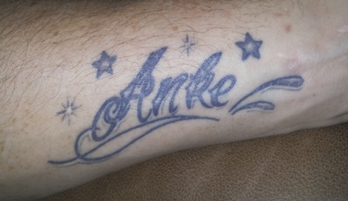 Name überstechen Tattoomotive • Tattooscout Forum