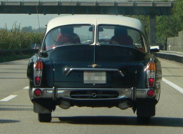 Tatra-603-p1010140.jpg