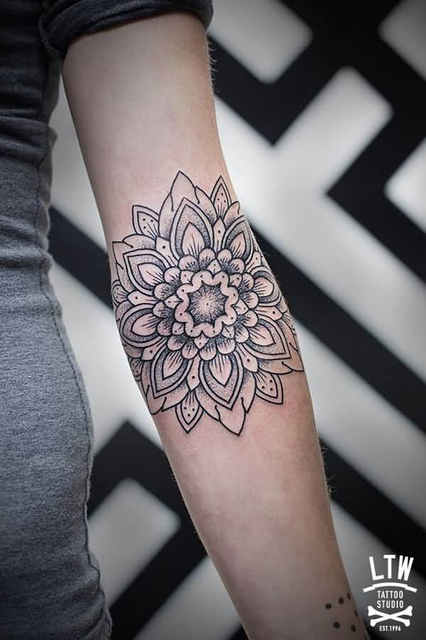 Mandala-Tattoo.jpg