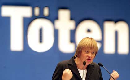 toeten merkel.jpg