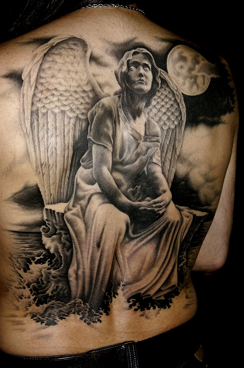 Rücken tattoo engel ▷ Flügel