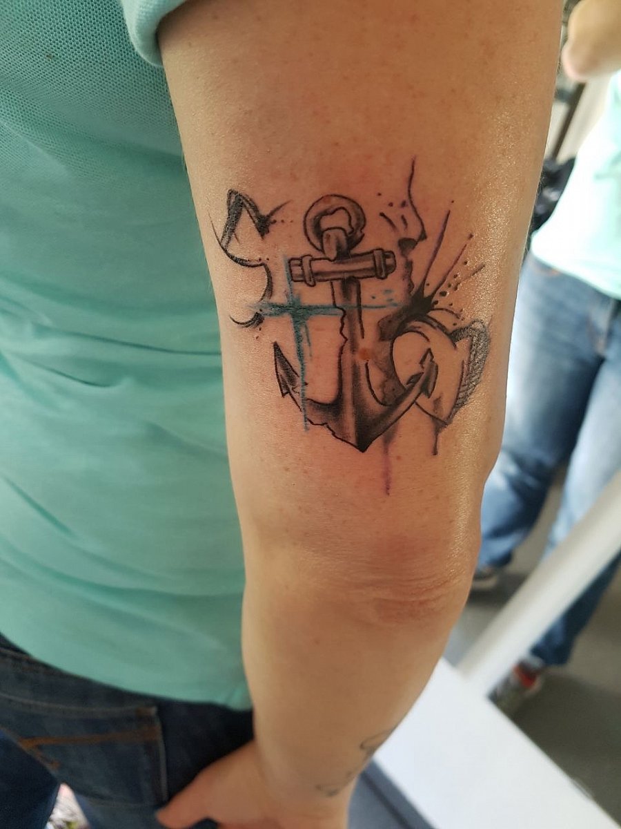 Hoffnung tattoo treue liebe Tattoo Liebe
